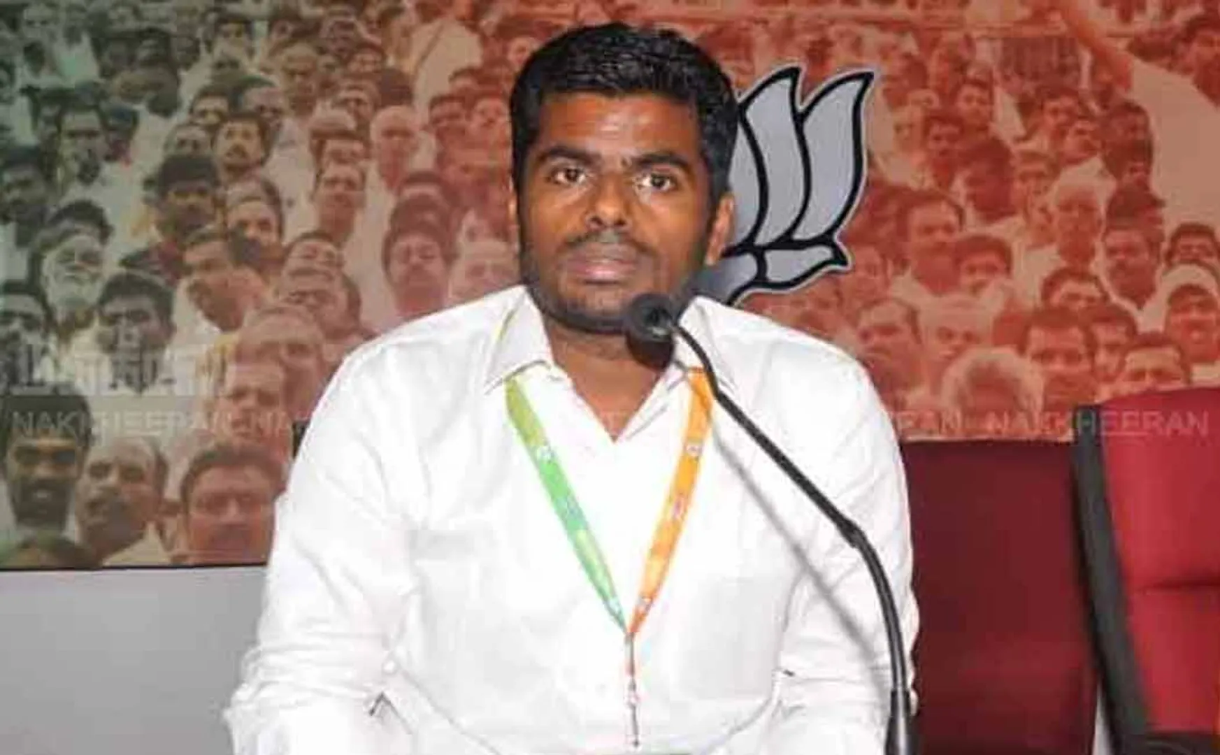Pommidi police registered a case against Annamalai